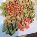 Best Spicy Salmon Avocado Salad in Burke, VA